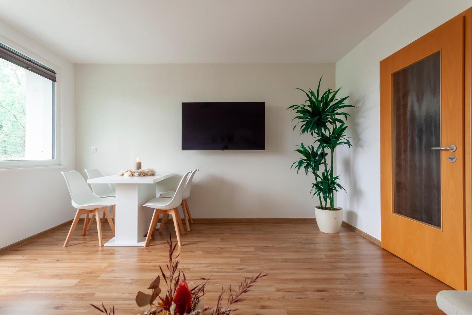 Exclusive 2-Room-City-Apartment - Contactless Check-In Хановер Екстериор снимка