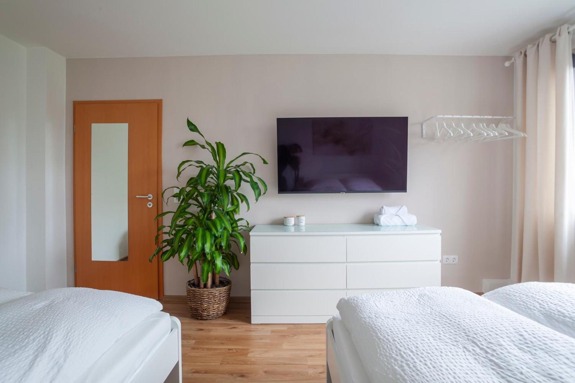 Exclusive 2-Room-City-Apartment - Contactless Check-In Хановер Екстериор снимка
